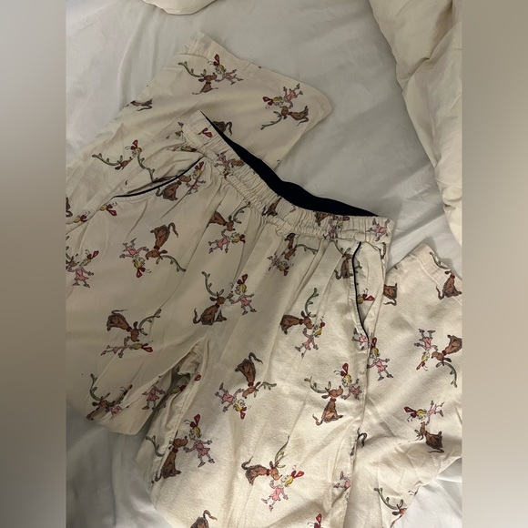 Aerie Cindy Lou Who Pajama Pants - Picture 1 of 3